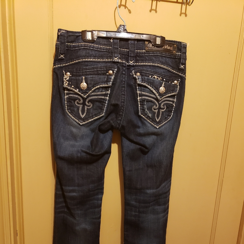 Rock Revival Capris Size 27